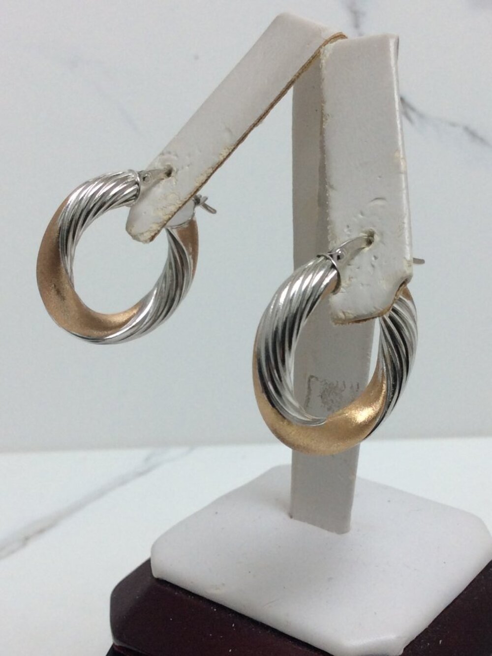 14K YELLOW/White Real 2 Tone GOLD TWISTED HOOPS EARRINGS 1"  3.60 GRAMS